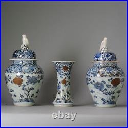 Antique 17th Century Japanese Porcelain Garniture Vases Blue White Gold Edo P