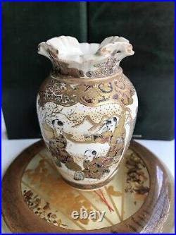 Fine Meiji Satsuma Edo Vase Scalloped Top 19th Century